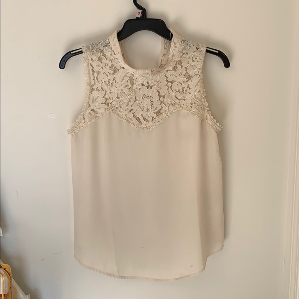White lace tank top